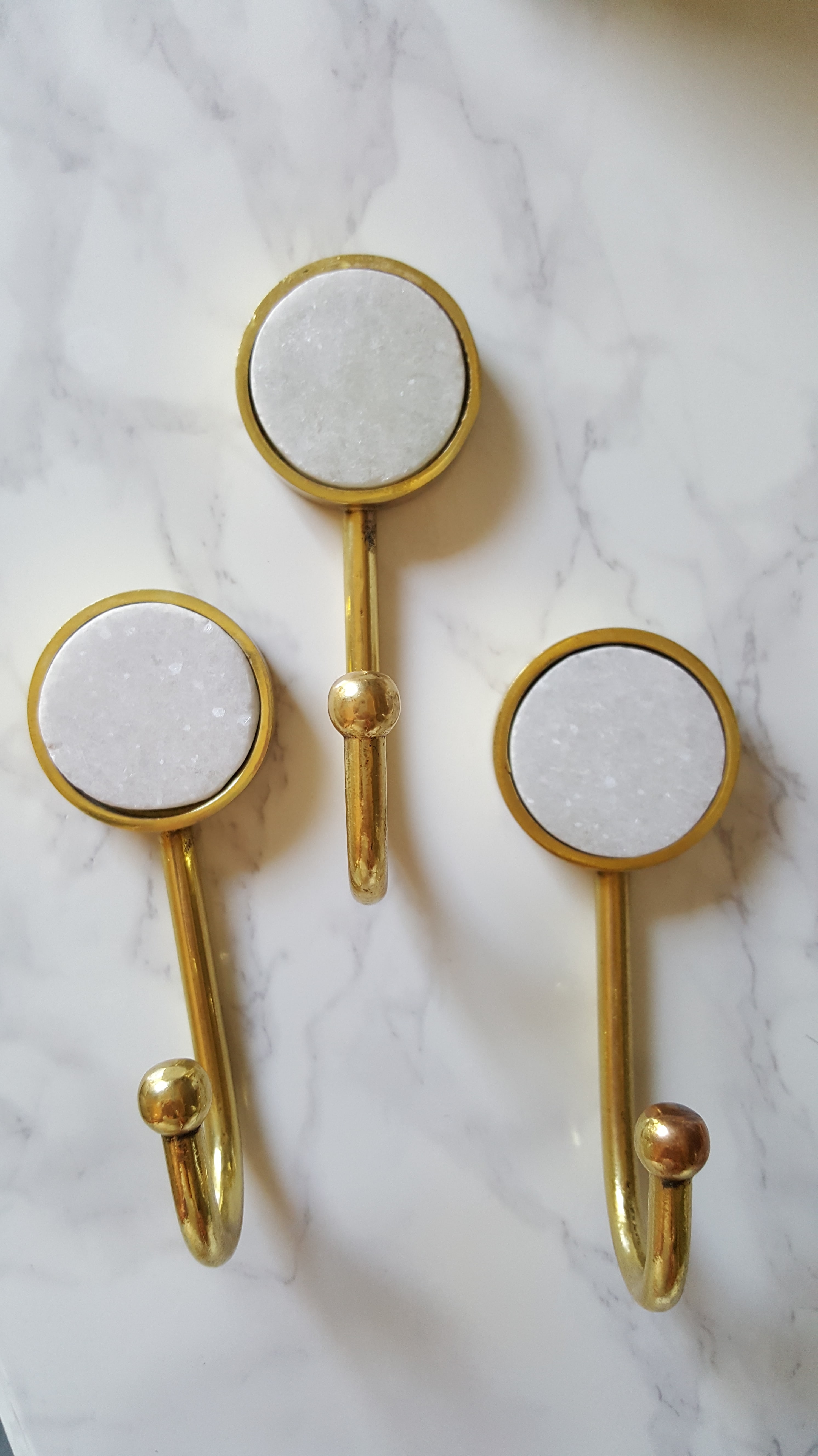 One Room Challenge Urban Industrial Vintage Laundry Room Open Shelving Gold Basket Mirror White Brick White Marble Decor Modern Farmhouse Boho Style