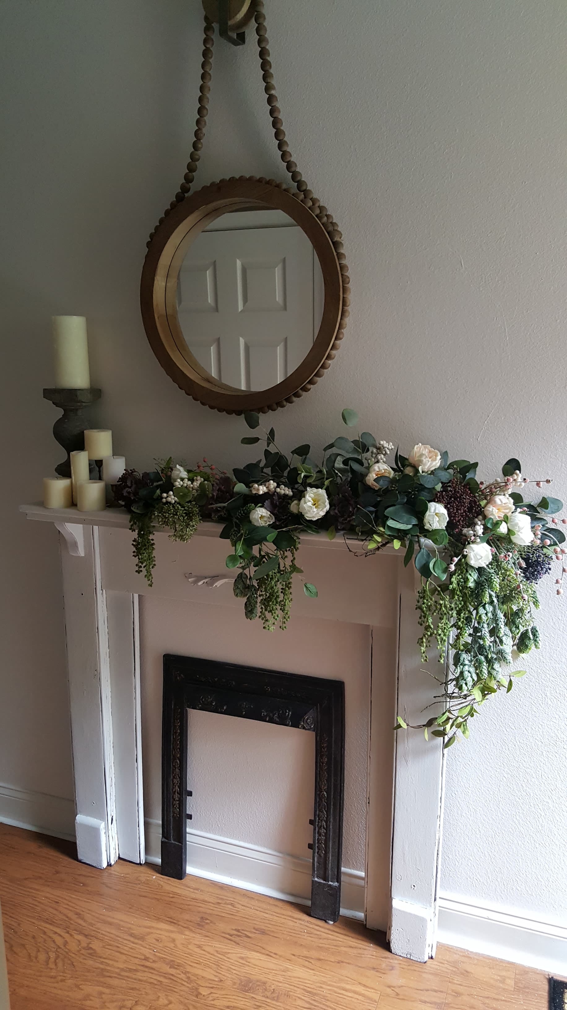 Decorate Mantel Fall Winter Faux Flowers White Neutral Design Candles Vintage Fireplace Decorate Ideas Wood Mirror Succulents Peonies Berry Branches Eucalyptus Afloral Antique Decor Inspiration