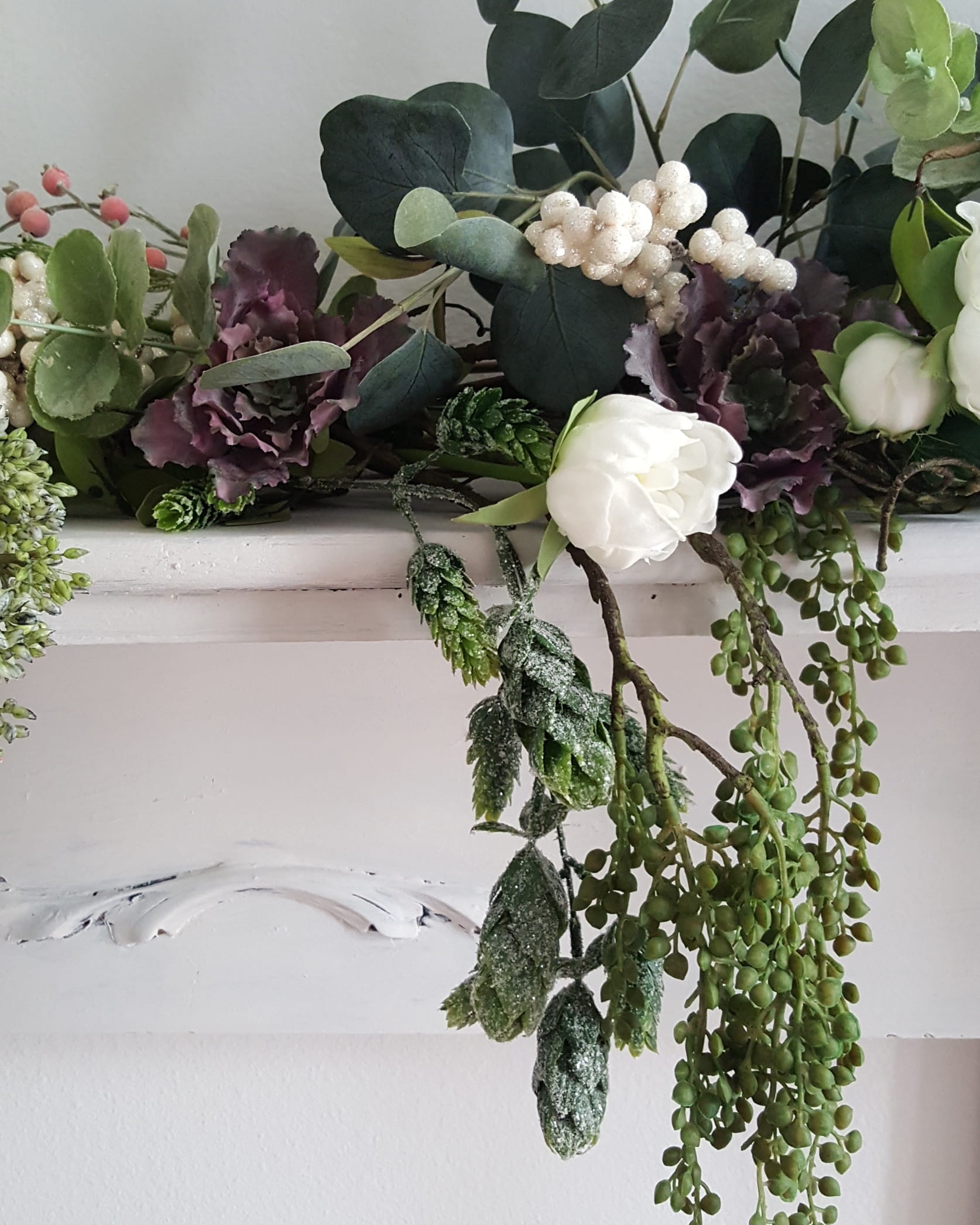 Decorate Mantel Fall Winter Faux Flowers White Neutral Design Candles Vintage Fireplace Decorate Ideas Wood Mirror Succulents Peonies Berry Branches Eucalyptus Afloral Antique Decor Inspiration