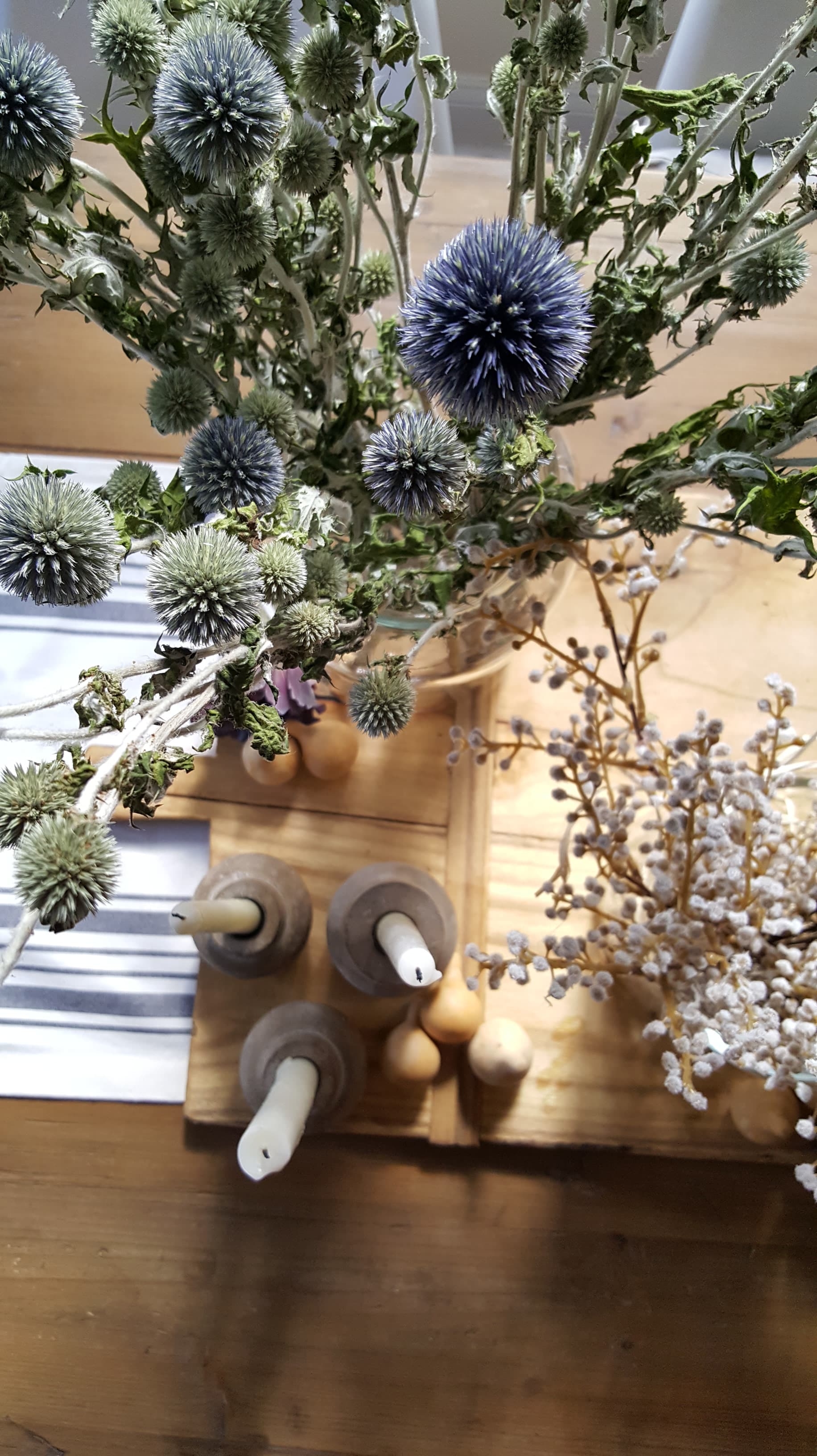 Faux Flowers Fall Winter Tablescape Decor Wood Naturals Design Flowers White Black Neutral Mantel Table Scape Winter Fall Afloral Florals Modern Farmhouse Vintage Design Interiors Scandinavian Ideas Inspiration Pinterest
