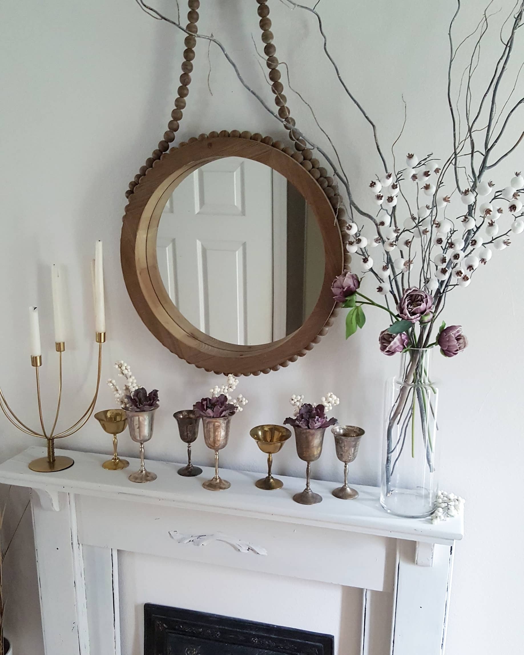 Faux Flowers Fall Winter Decor Mantel Arrangement Design Flowers White Black Neutral Mantel Table Scape Winter Fall Afloral Florals Modern Farmhouse Vintage Design Interiors Scandinavian Ideas Inspiration Pinterest