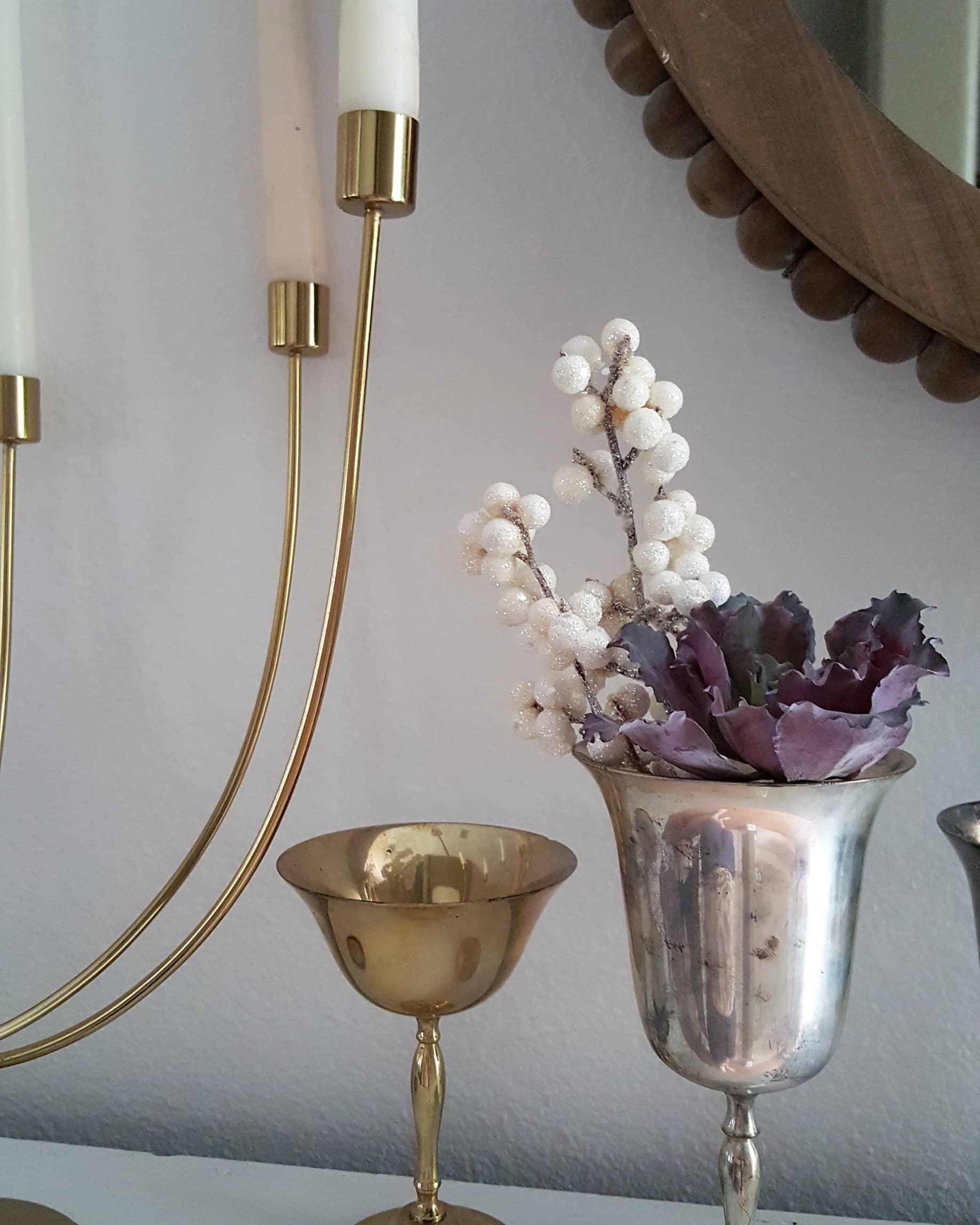 Faux Flowers Fall Winter Mantel Decor White Berries Design Flowers White Black Neutral Mantel Table Scape Winter Fall Afloral Florals Modern Farmhouse Vintage Design Interiors Scandinavian Ideas Inspiration Pinterest