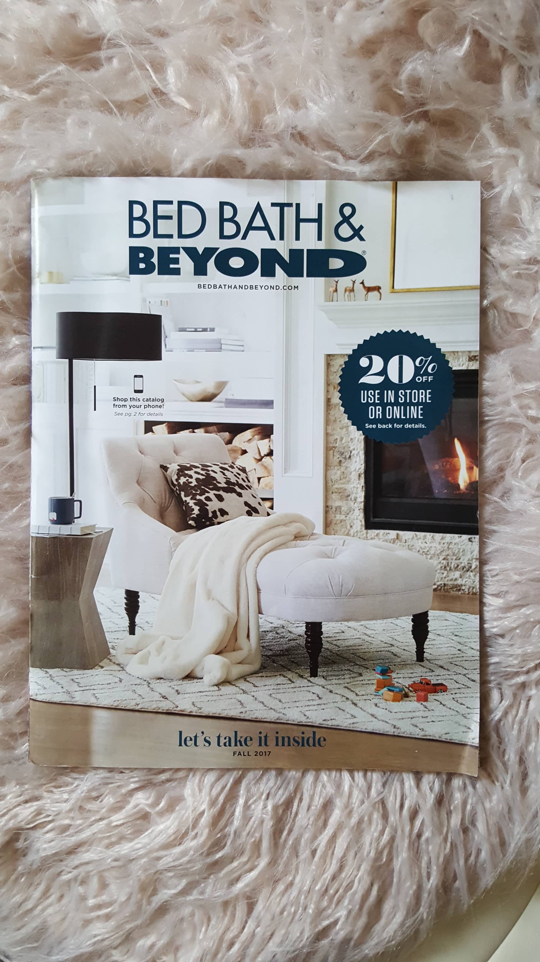 Mid Century Modern Eclectic Vintage Industrial decor design inspiration living room makeover furniture home decorating bed bath & beyond black and white decor minimal design metal vase flowers