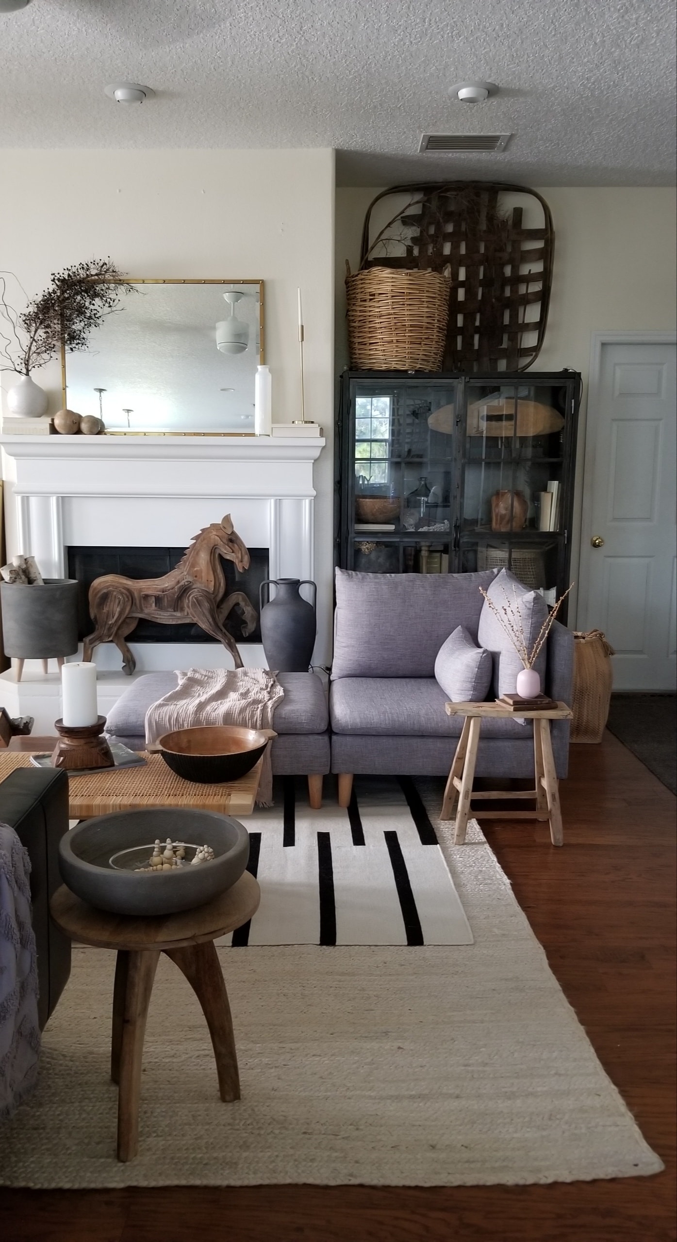 minimal mid century modern vintage industrial farmhouse scandinavian boho eclectic design decor living room makeover white wood black leather urban chic fall decor cozy budget Joss & Main Inspire Q Overstock Ikea Furniture