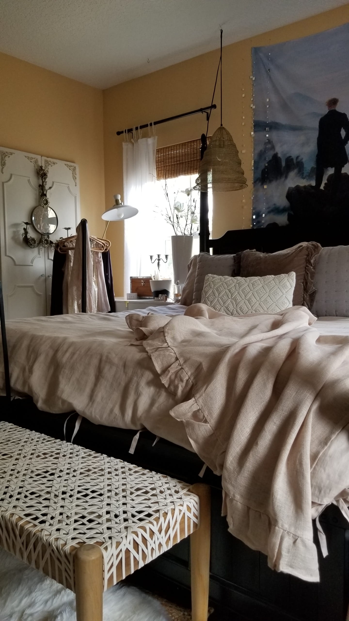 wamsutta bedding collection bed bath & beyond vintage linen duvet macrame pillow velvet neutral decor chic romantic cozy bed black white decor home decor bedroom makeover stylish space DIY fall modern scandinavian farmhouse industrial victorian decorating ideas