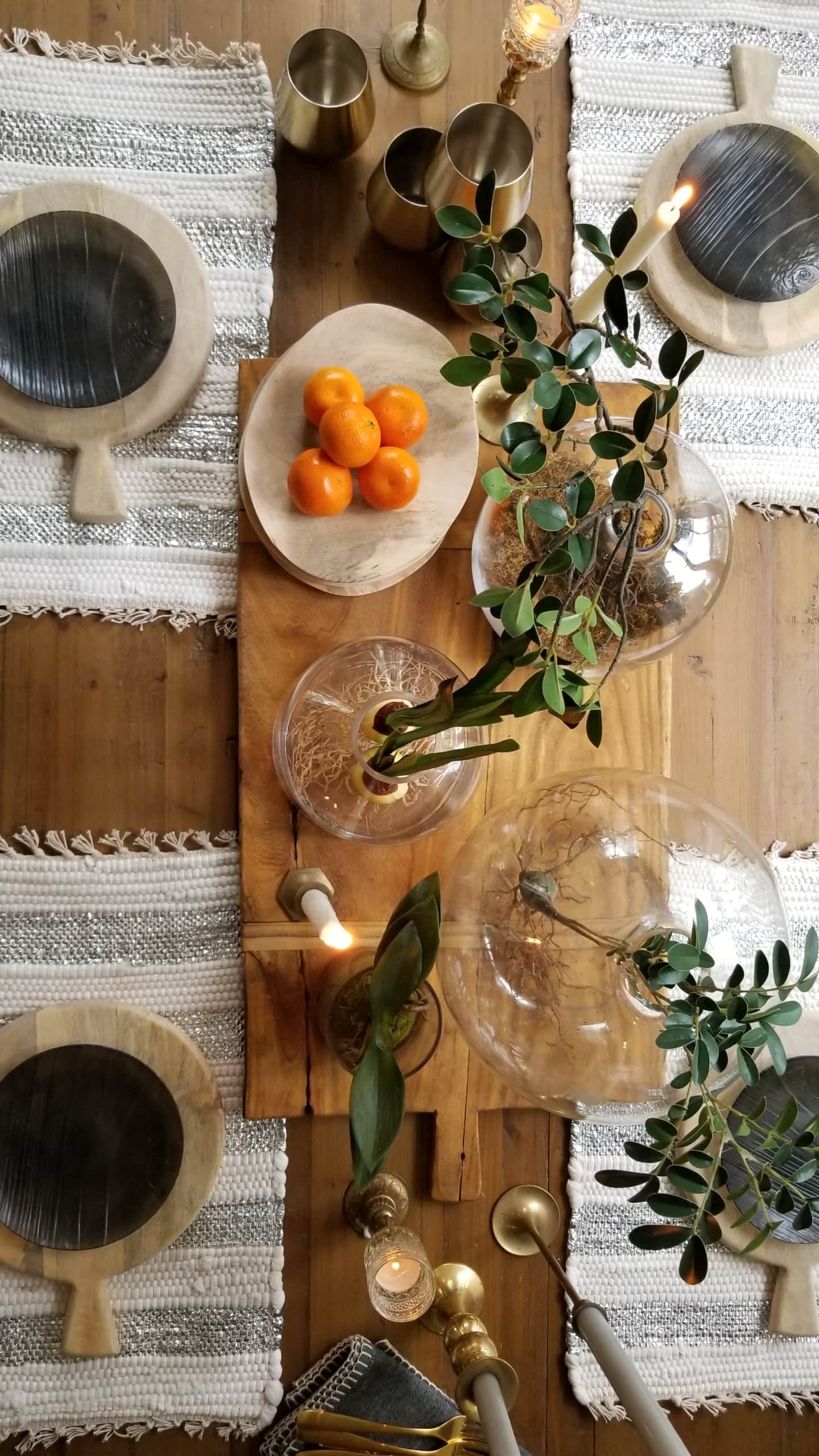 Hot New Decor Design Style 2019 Farmhouse Table Wood Glass Mixed Metals Candles Plants Scandinavian Boho Urban Chic Modern 