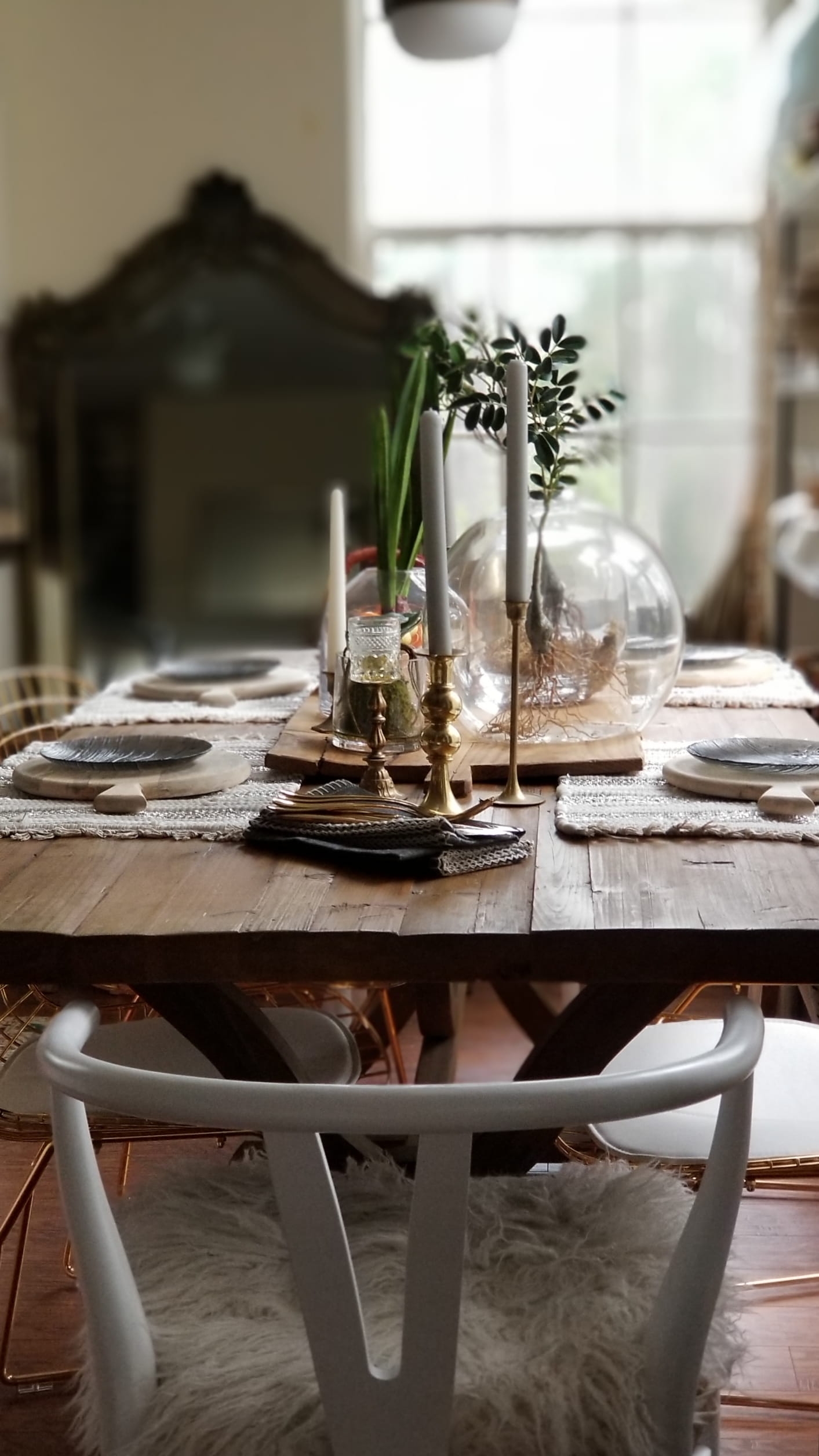 Hot New Decor Design Style 2019 Farmhouse Table Wood Glass Mixed Metals Candles Plants Scandinavian Boho Urban Chic Modern Rustic Dining Kitchen Tablescape Breadboard