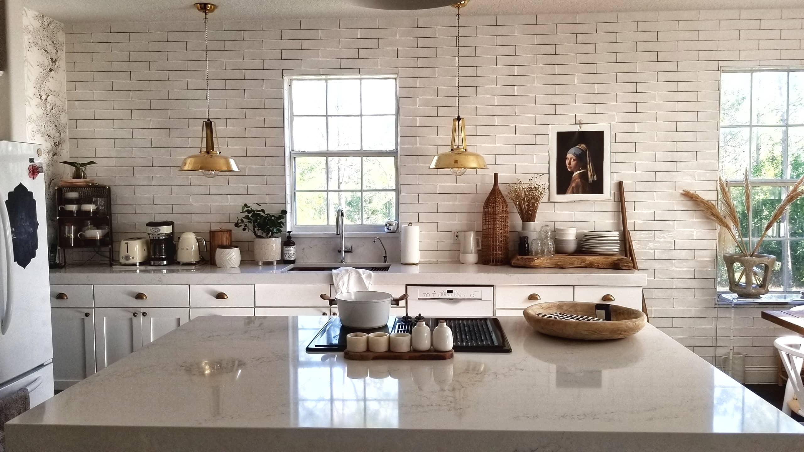 white kitchen wood tile floor renovation makeover interior design modern farmhouse rustic industrial vintage mid century modern european eclectic scandinavian decor wood white quartz countertops marble brass open shelving diy budget friendly reno