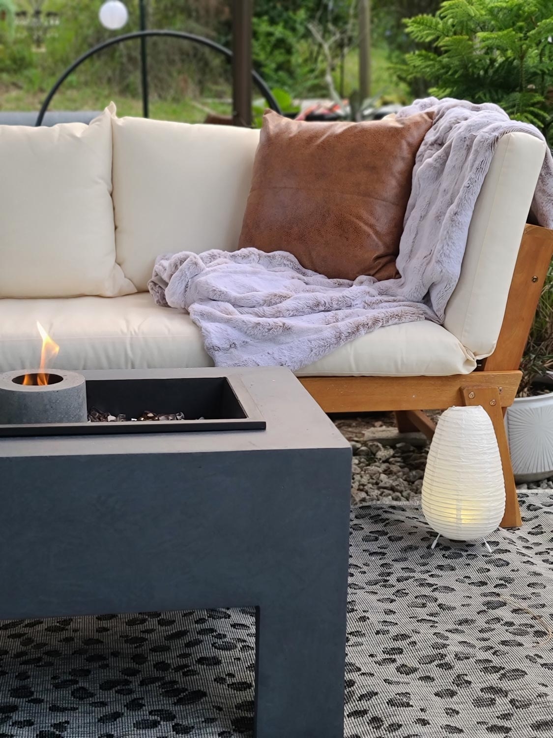 Cozy White Winter Outdoors Bed Bath & Beyond Firepit Scandinavian Modern Farmhouse White Twinkle Lights Beautiful Country living Lounge Area Garden Decor Wonderland